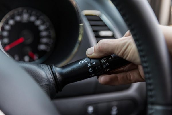 Cách bật đèn sương mù trên ô tô 